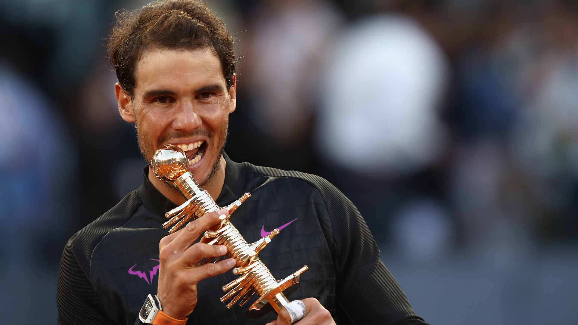 Rafael Nadal celebrates his fifth Mutua Madrid Open title.